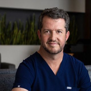 Ampliar imagen: Rodrigo Fernández Caballero, Otorrinolaringólogo Chihuahua