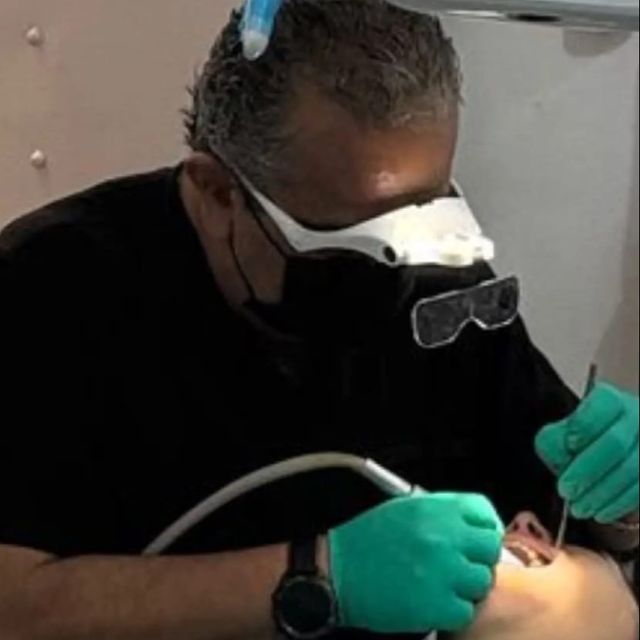 Juan Carlos Suarez Flores, Dentista - Odontólogo Morelia
