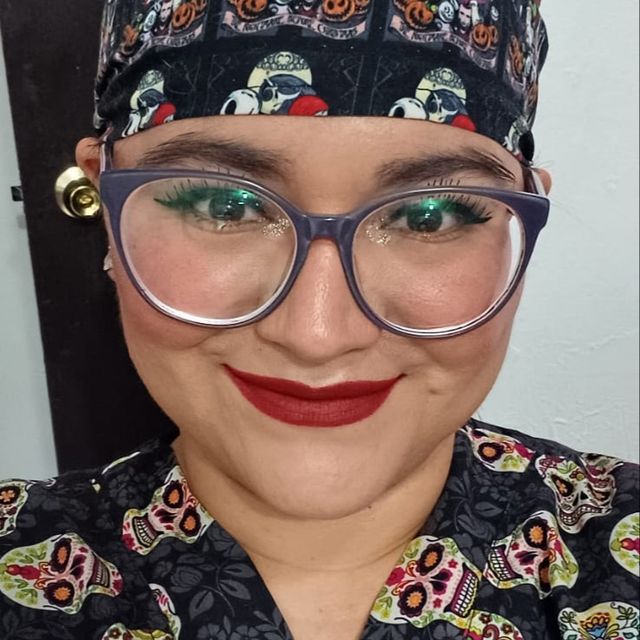 Addy Noemi Estrada, Dentista - Odontólogo Miguel Hidalgo