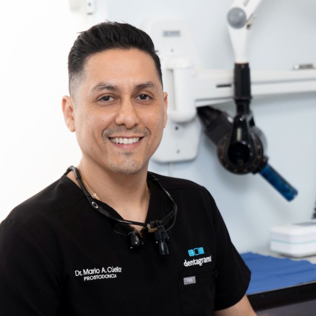 Mario Alejandro Cuellar Caraza, Dentista - Odontólogo Monterrey