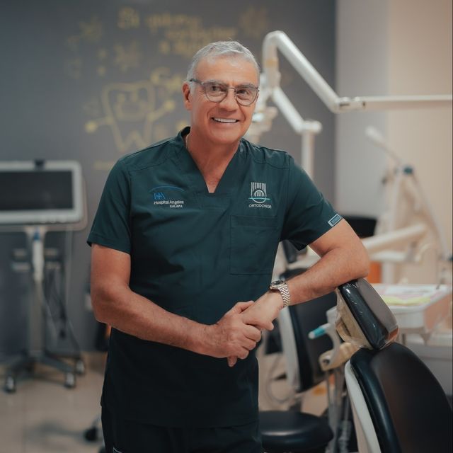 Jose Ramon Hernández Carvallo, Dentista - Odontólogo Xalapa