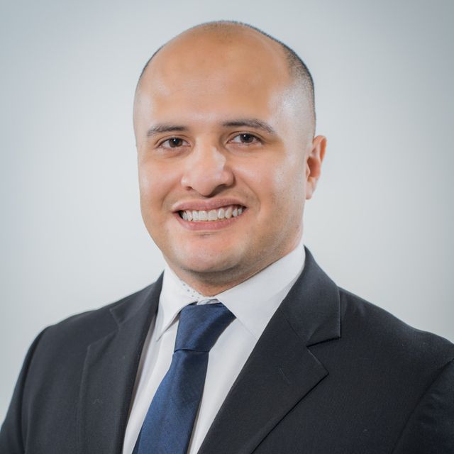 Carlos Alberto Sariñana Hirashi, Periodoncia Mexicali