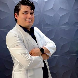 Ampliar imagen: Bernardo Garcia Valenzuela, Ortopedista Zapopan