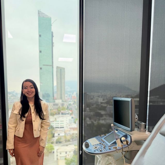 Marivi Honorato González , Ginecólogo Monterrey