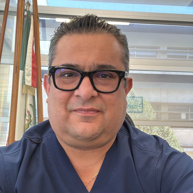 Roberto Valdes Charles, Gerontólogo Saltillo