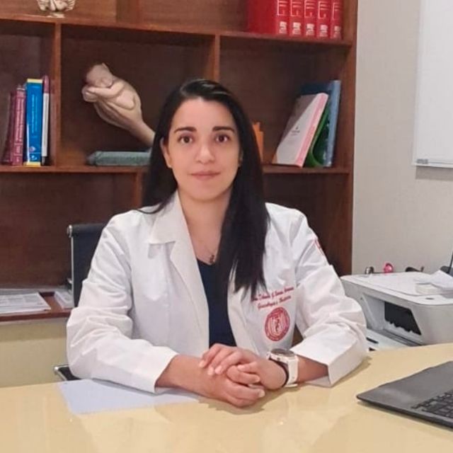 Debanhi G. Barrios, Ginecólogo Cancun