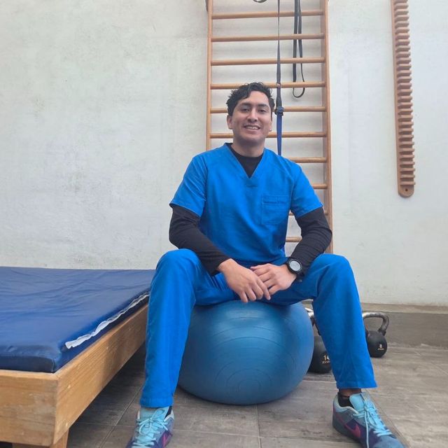 Carlos Gerardo Castillo Ramírez, Fisioterapeuta Miguel Hidalgo