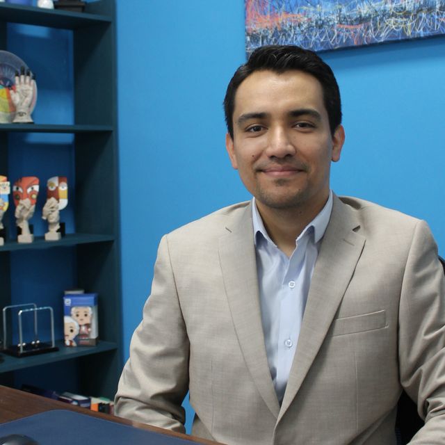Carlos Armando Herrera Huerta, Psiquiatra Guaymas