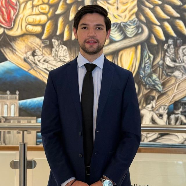 Carlos Arturo Armenta Robles, Cirujano general Guasave