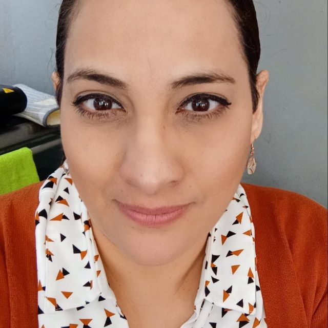Claudia Estela Gorjón Martínez, Psicólogo Torreon