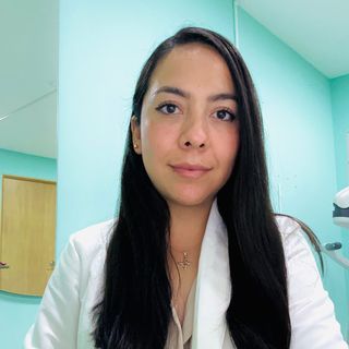 Ampliar imagen: Wendy Balbina Marquez Hirales, Ginecólogo La Paz