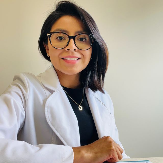 Karen Victoria González Puebla, Nefrólogo Cuauhtémoc
