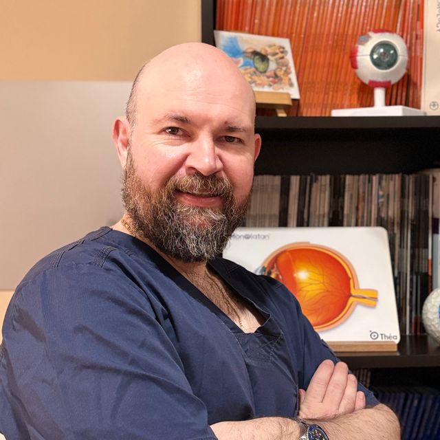 Victor Manuel Boullosa Graña, Oftalmólogo Miguel Hidalgo