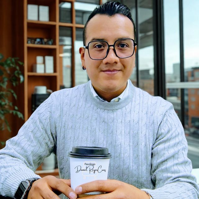 Daniel Reyes Cruz, Psicólogo Ciudad de México