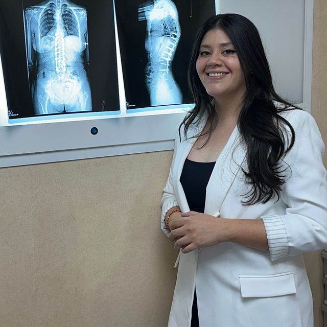 Ximena Corvera Arteaga, Traumatólogo Zapopan