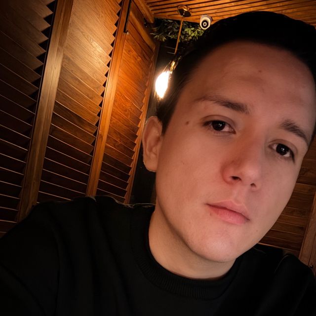 Abrahham Mora, Psicopedagogo Morelia