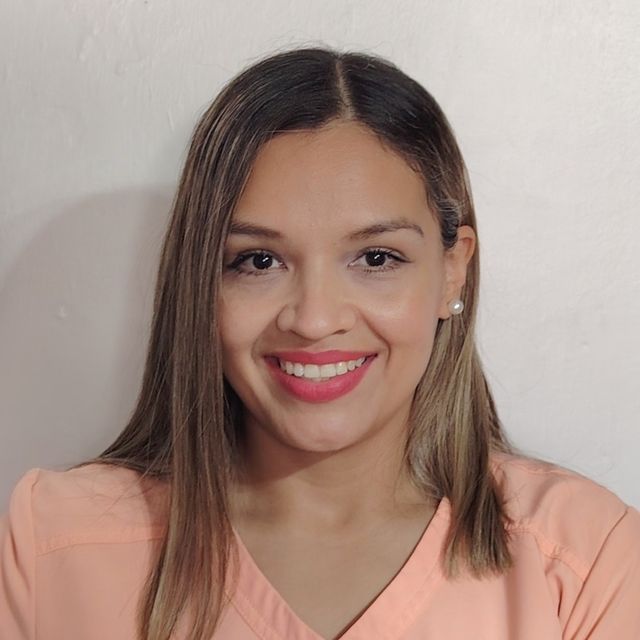 Monica del Carmen Corona Soto, Dentista - Odontólogo Nuevo Laredo
