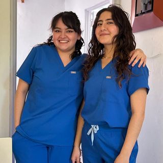 Alexa Castro Villeda, Dentista - Odontólogo Cuauhtémoc
