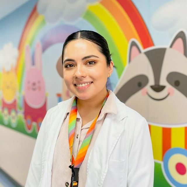 Alexia Marisol Lozano Arenas, Pediatra Monterrey
