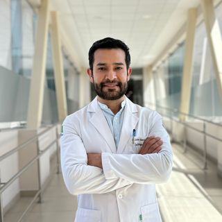 Dr. Adrián García Canales