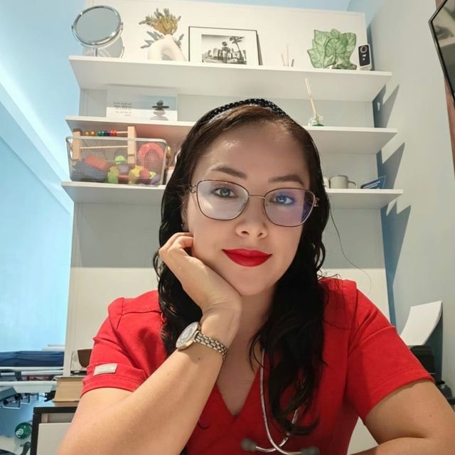Sandra Isabel Medina Perez, Pediatra Querétaro
