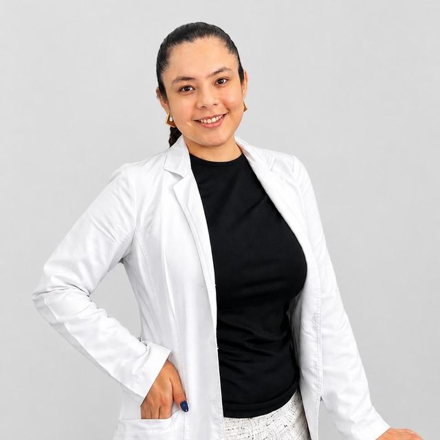Grecia Hurtado, Cirujano general Miguel Hidalgo