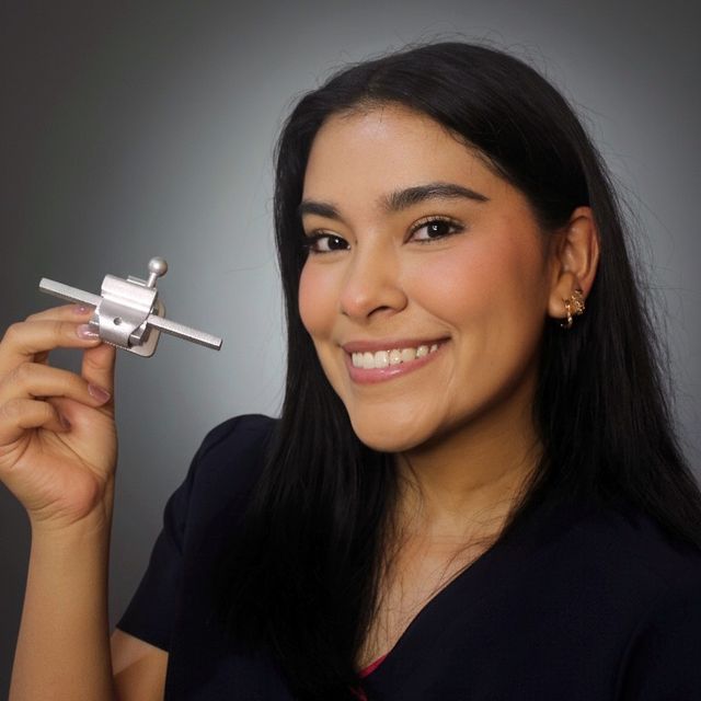 Veronica Navarro Sanchez, Dentista - Odontólogo Naucalpan de Juárez