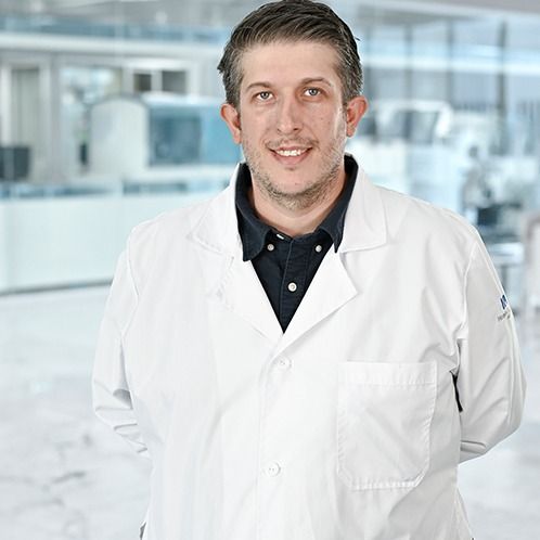 Guillermo Navarro Blackaller, Nefrólogo Zapopan