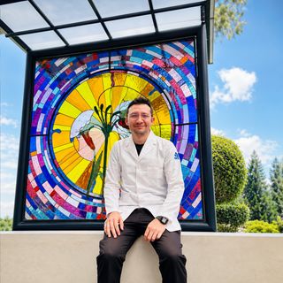 Dr. Roger Alexis Vázquez Castro