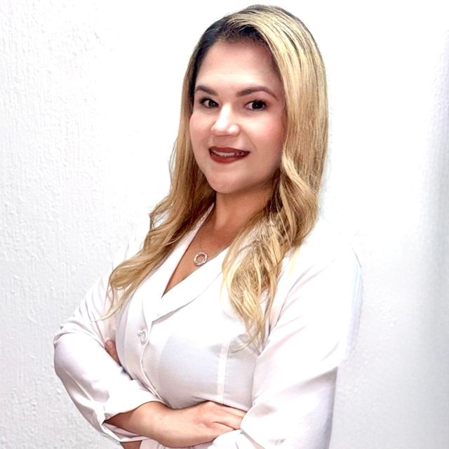 Karina Del Rocio Ramos Espinoza, Oftalmólogo Culiacan