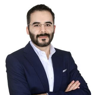 Dr. Rafael Isunza Ortega