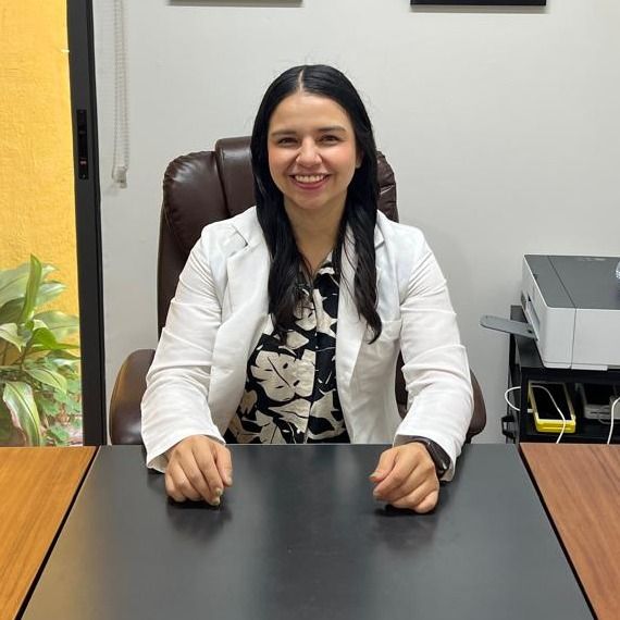 Nantzin Youalli Montaño Gutierrez, Especialista en Rehabilitación y Medicina Física Coyoacán