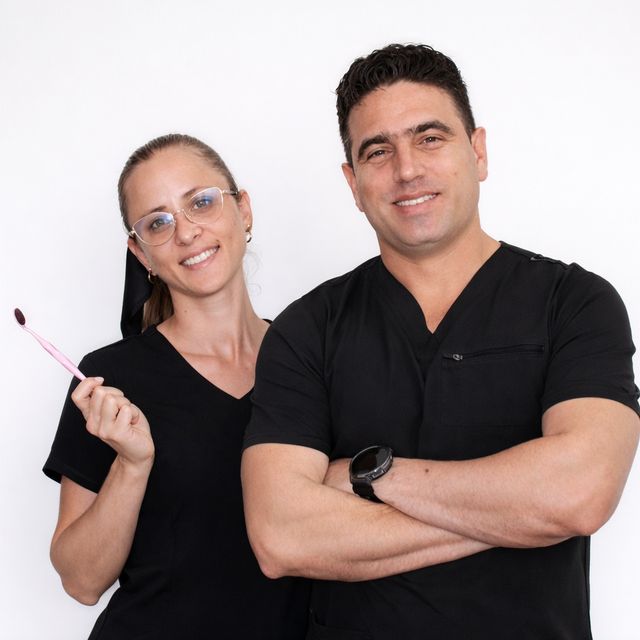 Yunier Luis Gongar Bello, Dentista - Odontólogo Guadalajara