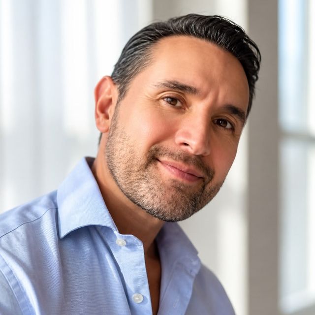 Víctor Amador