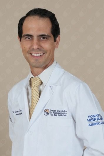 Enrique Dávalos Ruiz, Neurocirujano Mexicali