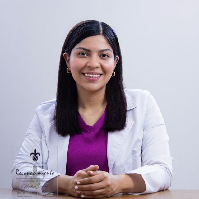 Arelly Lagos, Médico general Teziutlan