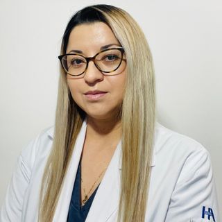 Perla Dennice Aguilar Roa, Ginecólogo Ciudad de México