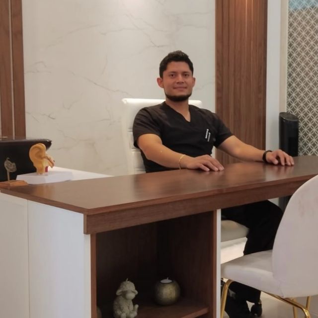 Omar Ibarguen, Otorrinolaringólogo Puebla