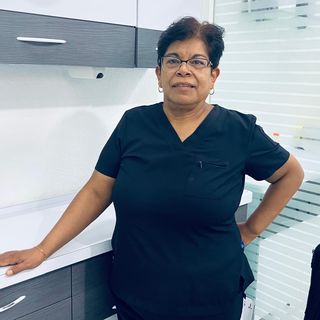 Ampliar imagen: Leticia Villalobos Jiménez, Dentista - Odontólogo Ciudad de México