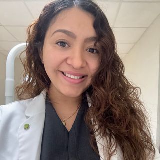 Ampliar imagen: Lissel Barboza Vazquez, Dentista - Odontólogo Chetumal