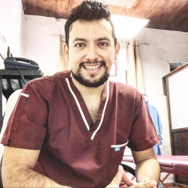 Roberto Perez, Fisioterapeuta Querétaro