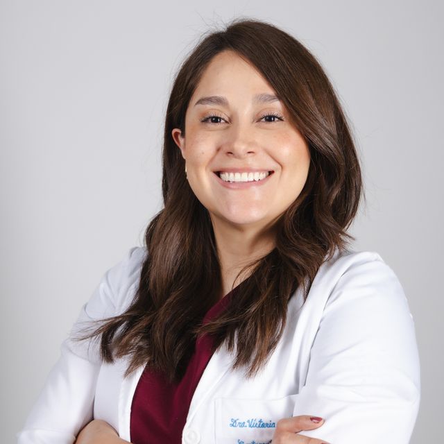 Victoria Ornelas, Gastroenterólogo Ciudad de México