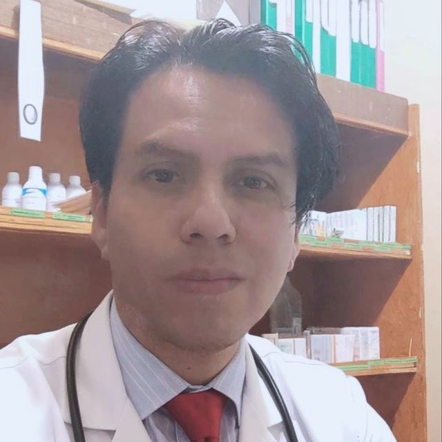 Maier A. Pérez, Médico general Puebla