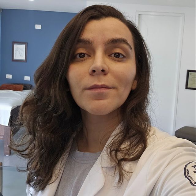 Ana Gabriela Leon Guzman, Traumatólogo Guadalajara