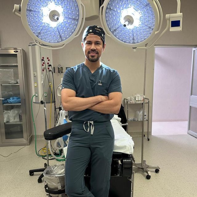 Carlos Manuel Carrera Maldonado, Ginecólogo Ciudad de México