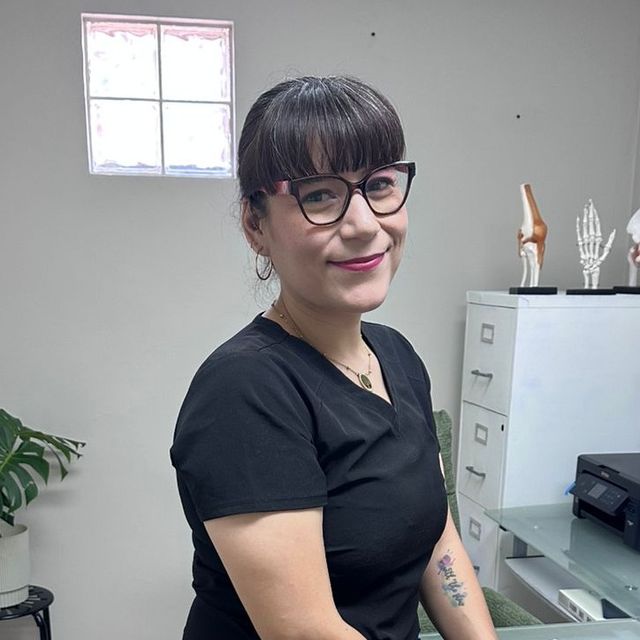 Ana Gabriela  Godinez Gomez , Ortopedista Mexicali