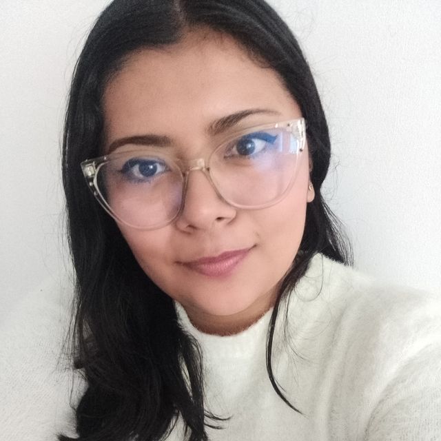 Carol Eberth Ortega, Dentista - Odontólogo Iztapalapa