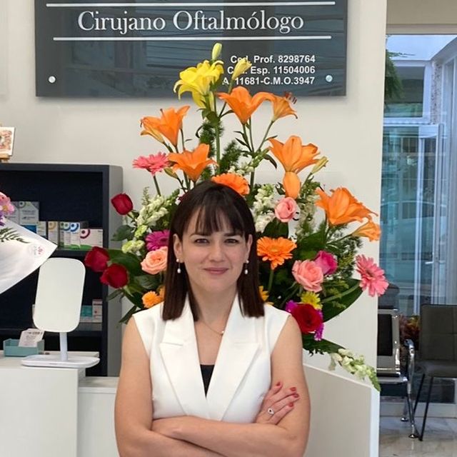 Araceli Borja Borja, Oftalmólogo Irapuato
