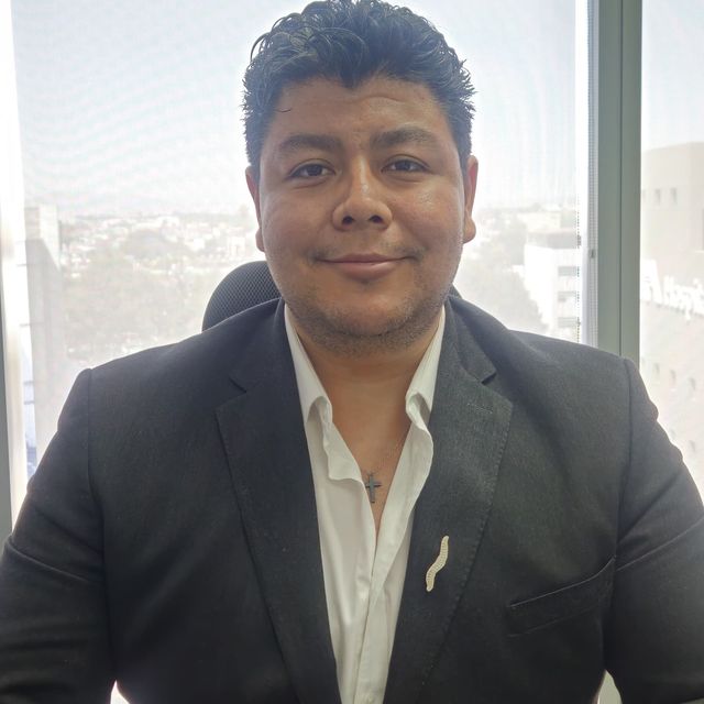 Iván Cruz Fernández, Traumatólogo Ciudad de México