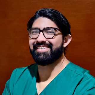 Ampliar imagen: Ashuin Kammar García, Nutriólogo Cuauhtémoc